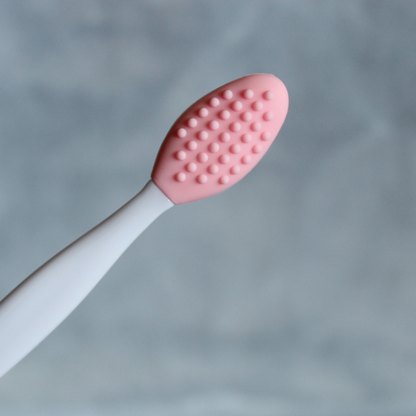 Exfoliating Lip Brush