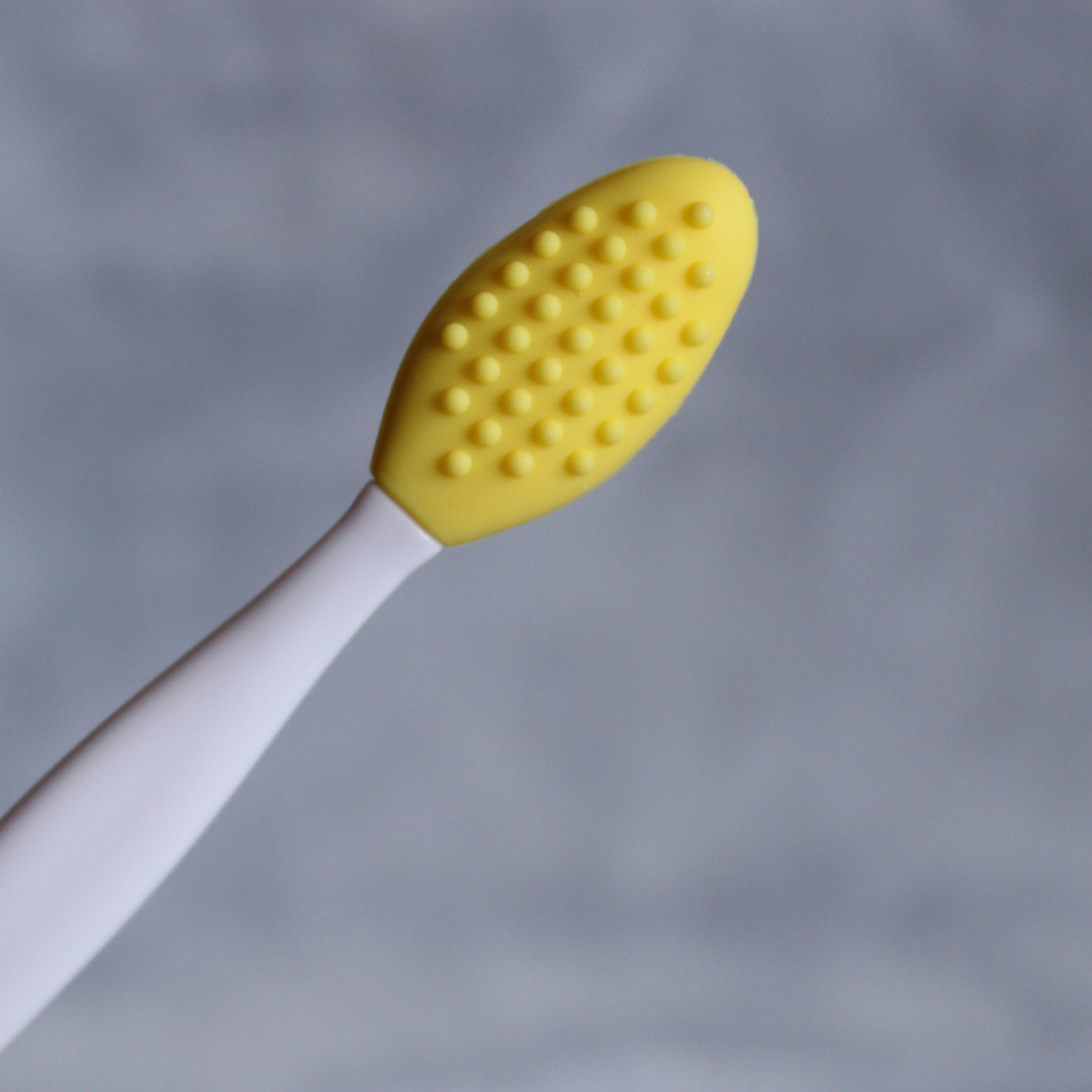 Exfoliating Lip Brush